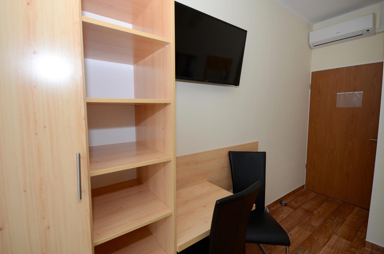 Szarszo Panzio Bed & Breakfast Balatonszarszo Dış mekan fotoğraf